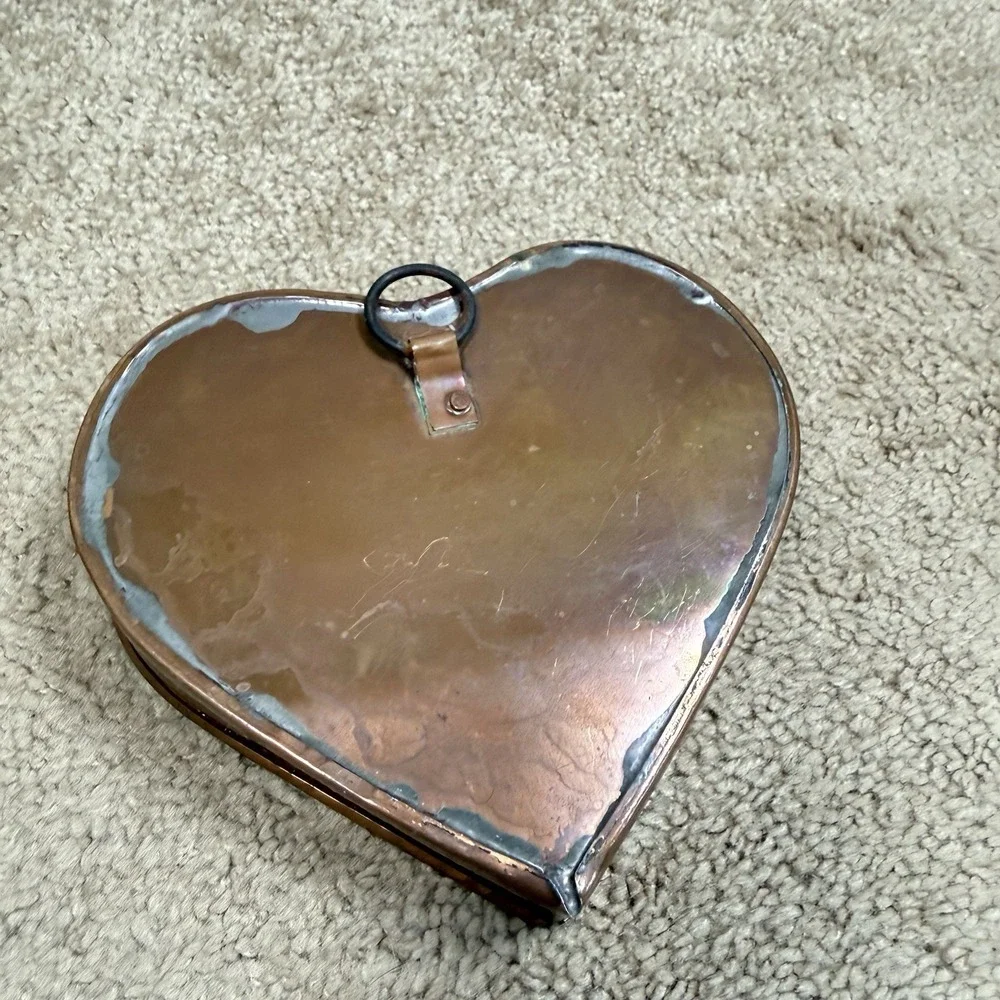 Vtg Copper Heart Shaped Mold/Cake Pan Wall Hanging Kitchen Decor Farmhouse 5